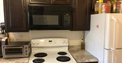 Room for rent in 4 bedroom apartment