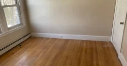 Room for rent in 4 bedroom apartment