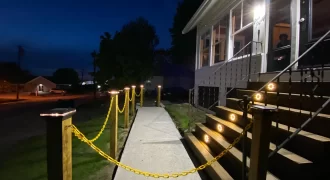 Room for rent in 4 bedroom apartment