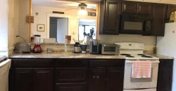 Room for rent in 4 bedroom apartment