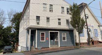 One bedroom 1st Floor on Congress st.