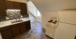 One bedroom Portland Walk up 3rd floor