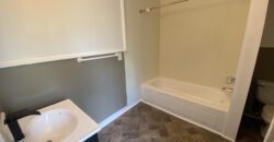 One bedroom Portland Walk up 3rd floor