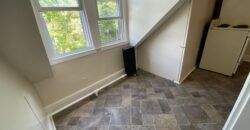 One bedroom Portland Walk up 3rd floor