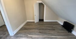 One bedroom Portland Walk up 3rd floor