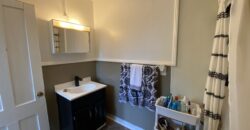 One bedroom Portland Walk up 3rd floor