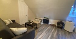One bedroom Portland Walk up 3rd floor