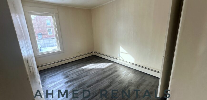 3 Bed room #4 Alfred st. Biddeford