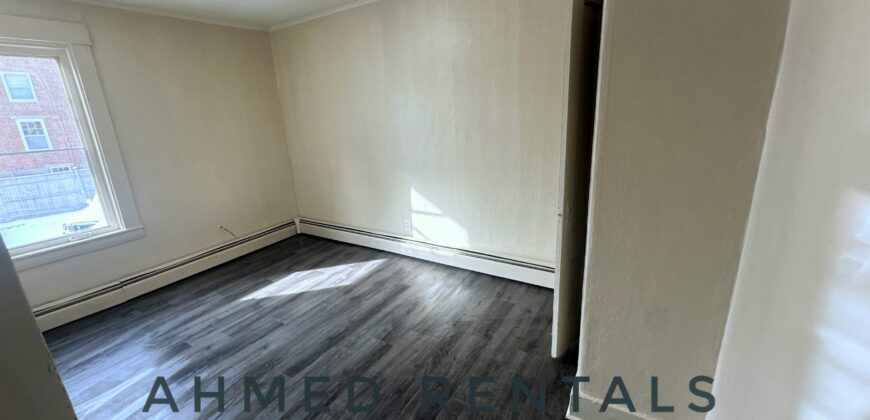 3 Bed room #4 Alfred st. Biddeford